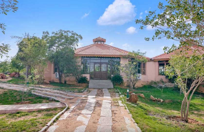 Hampi Heritage and Wilderness Resort to Gokul Square